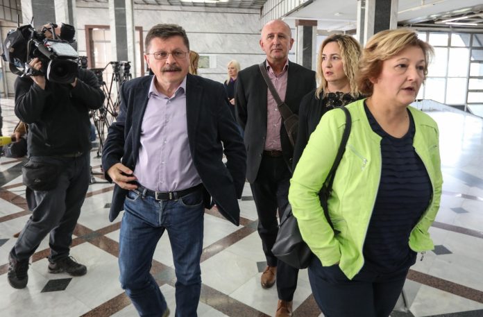 Prosvjetni sindikati nakon 10 minuta završio pregovore - nastavljaju štrajk
