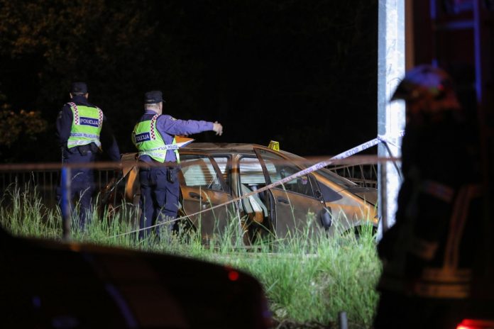 Na pružnom prijelazu u Brdovcu vlak naletio na osobni automobil