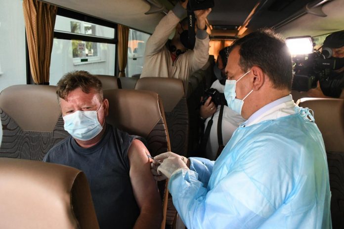 Virovitica: Krenuo Covid autobus, Beroš i Capak na promociji nove akcije