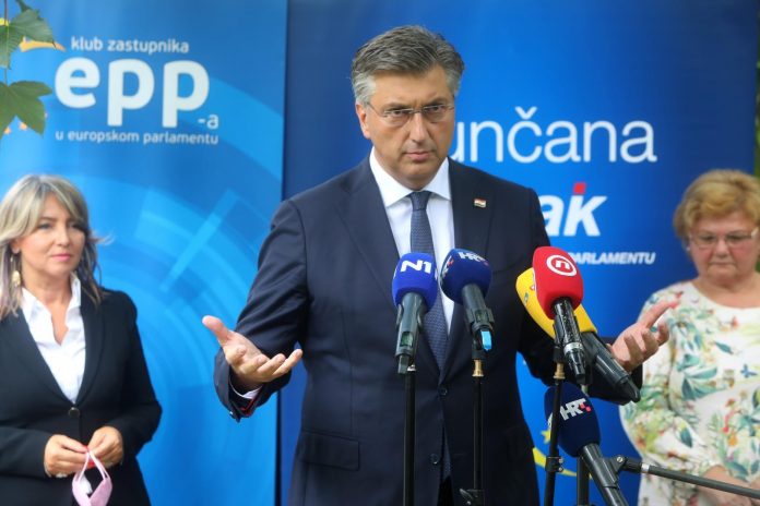 Plitvička jezera: Konferencija Uloga žena u kreiranju Europe budućnosti“