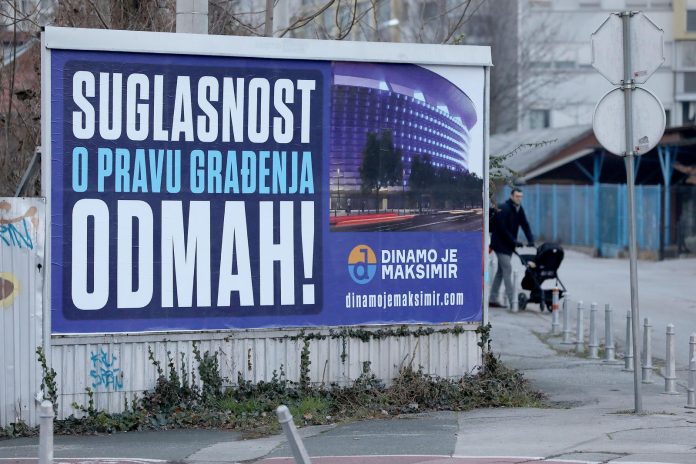 Zagreb: Inicijativa plakatima pokušava potaknuti izgradnju stadiona Dinamo