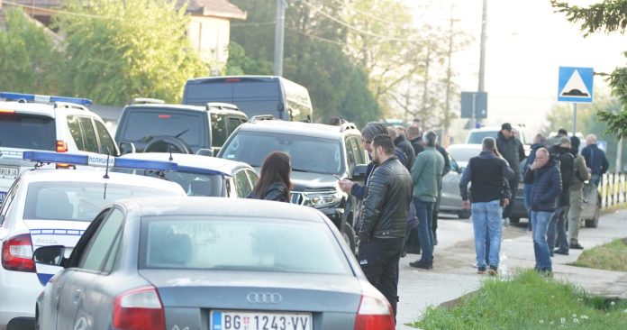 Dubona: Policija osigurava područje gdje je sinoć došlo do masovne pucnjave