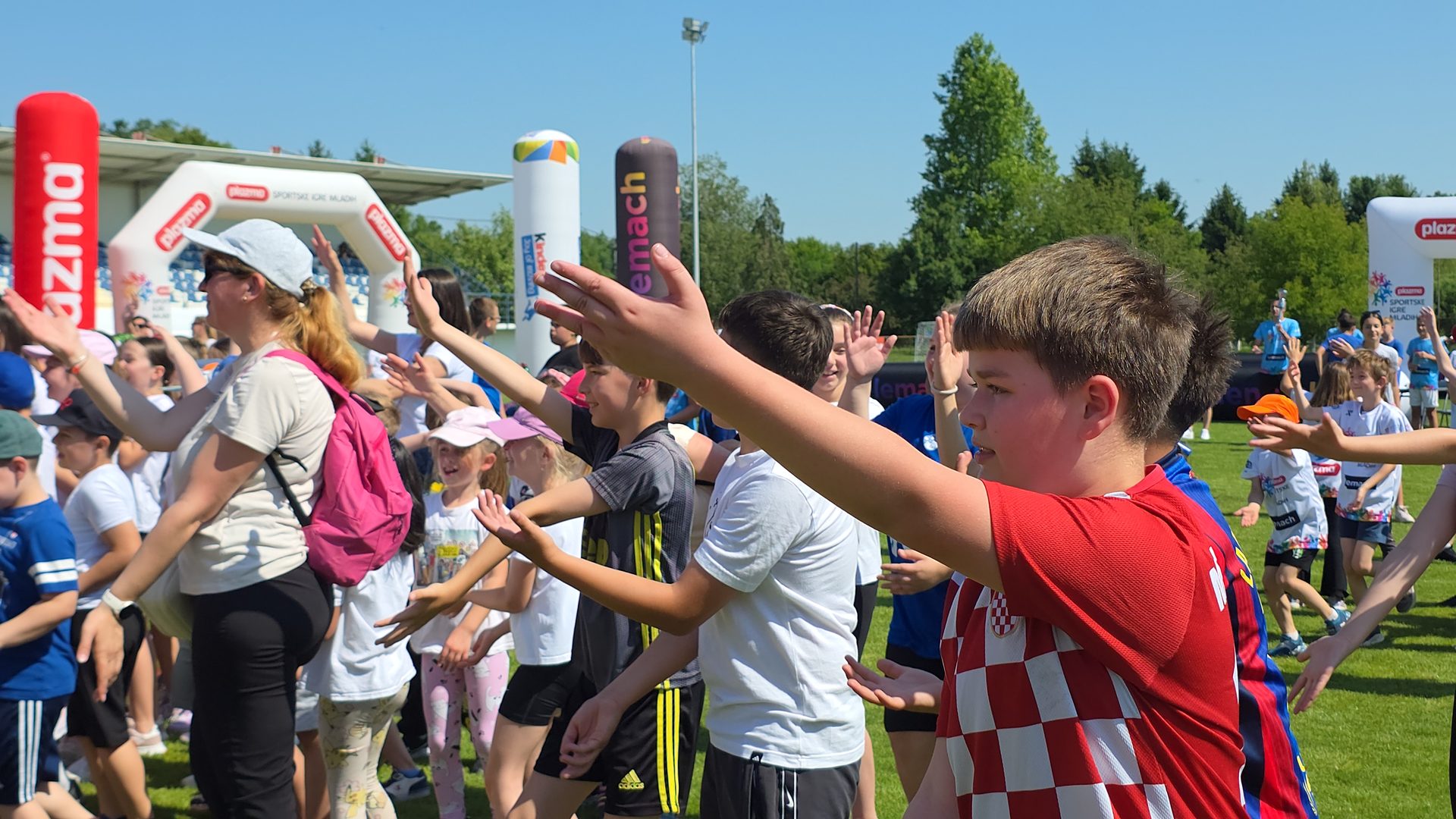Dan sporta u Lekeniku: Sportske igre mladih okupile djecu u duhu zajedništva i fair playa 4
