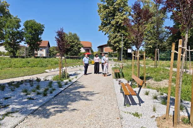 Projekt "Parkovi susjedstva" u završnoj fazi: Petrinja dobiva nove zelene oaze za odmor i rekreaciju 1
