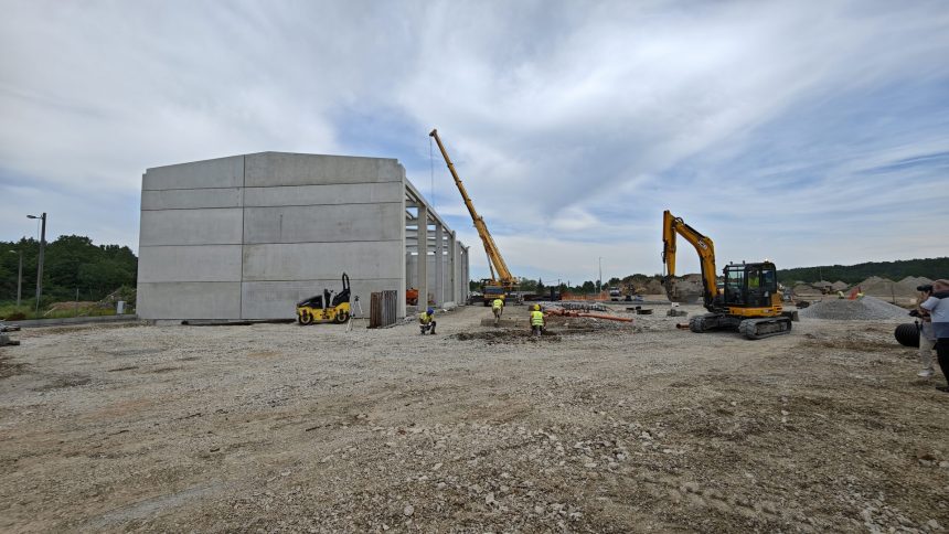 U Petrinji predstavljen pilot-projekt kružnog gospodarstva: Novo skladište za građevinski materijal u Maloj Gorici 1