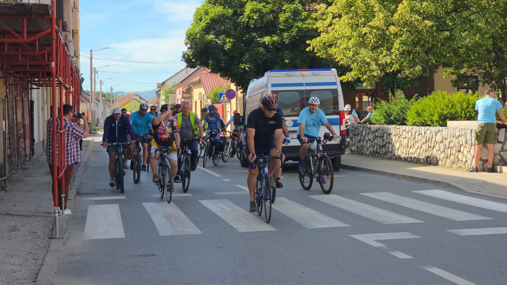 Tradicionalna biciklijada spojila Petrinju, Sisak i Trebarjevo u čast braći Radić i Danu županije 5