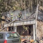 Vatrena stihija u Jastrebarskom: Izgorio drveni objekt, vlasnik završio u bolnici 1