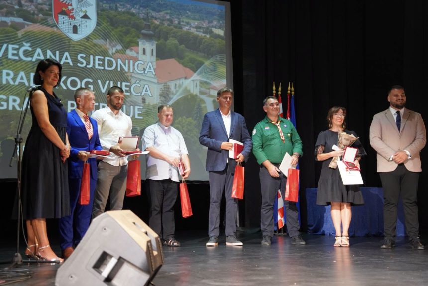 Svečana sjednica povodom Dana grada Petrinje: Obnova napreduje, a najbolje vrijeme tek dolazi 1