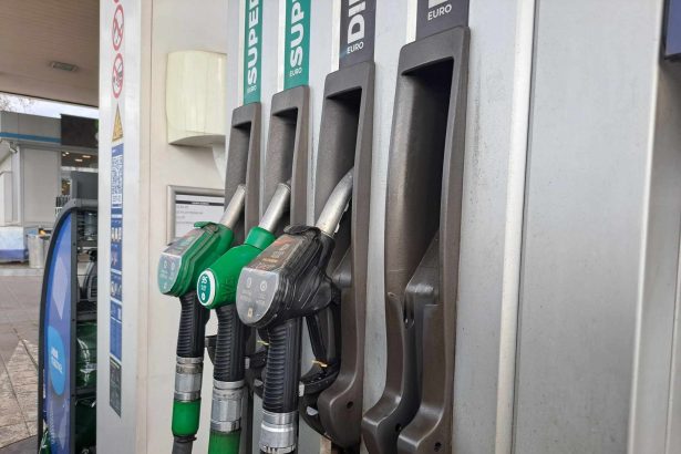 Očekuju se promjene na benzinskim crpkama: Poznati su neslužbeni iznosi za idući tjedan 5