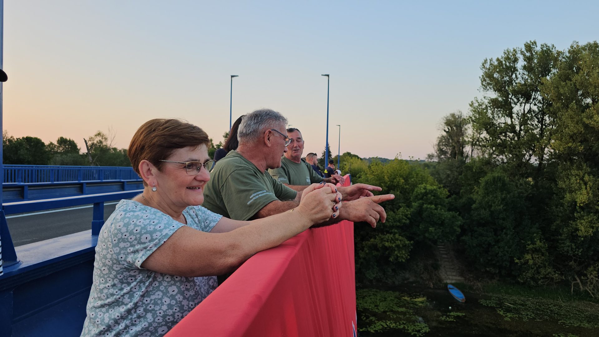 Tridesetmetarska hrvatska zastava razvijena u Brestu Pokupskom u čast braniteljima i oslobođenju Petrinje 3
