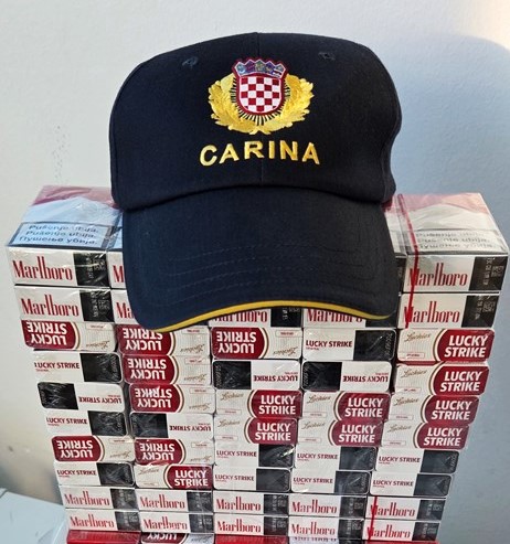 Pokušao unijeti gotovo 4.000 cigareta bez prijave: Nijemcu kazna 3.540 eura