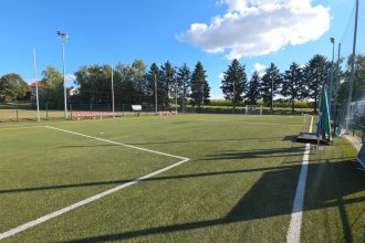 Milijunsko ulaganje u sport: Svečano otvoren novouređeni nogometni teren i klupske prostorije NK Dubrava 1