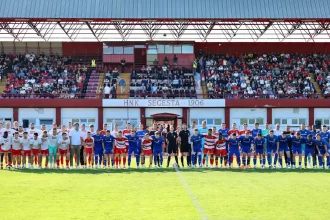 HNK Segesta proslavila 120. rođendan: Spektakl u Sisku uveličao zagrebački Dinamo 1