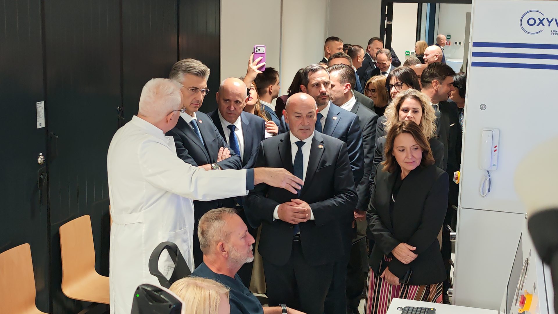 U Petrinji predstavljena nova hiperbarična komora: Vrhunska zdravstvena skrb za branitelje i civile 2